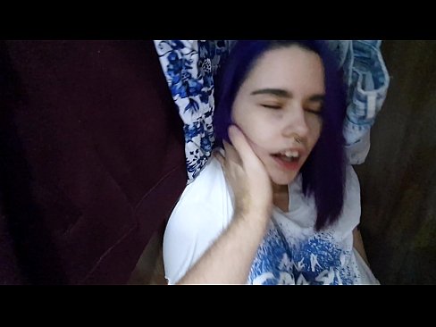 ❤️ Atopo a miña irmá no armario e axudouna a correrse Sexo de calidade en % gl.milf300com.ru % ❌️❤